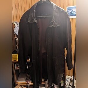 Men’s brown leather jacket